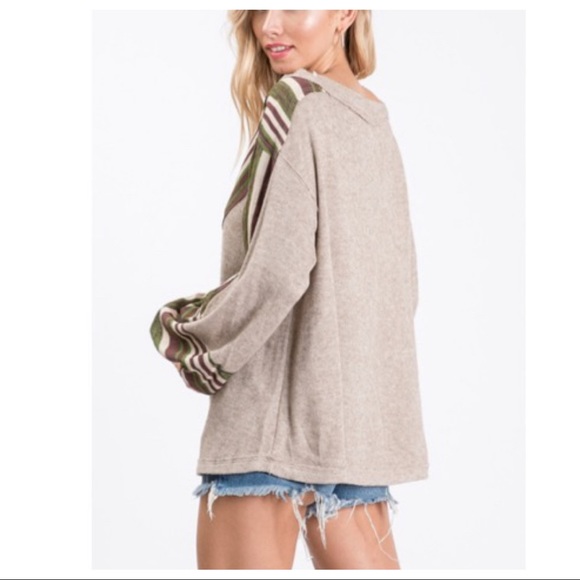 Thermal Casimire fabric mix and match tunic top - Picture 8 of 8